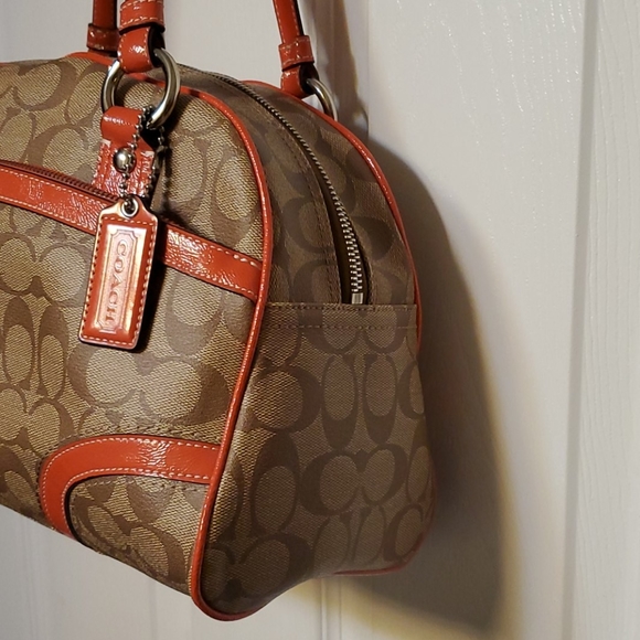 Coach Pey Satchel - Picture 2 of 16